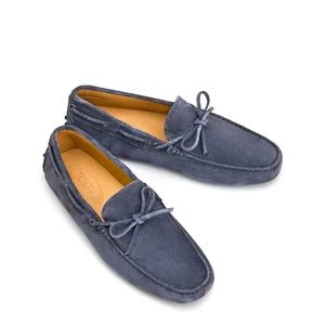 TOD’S Gommino Driving Shoes in Suede - Gray **Never worn**
